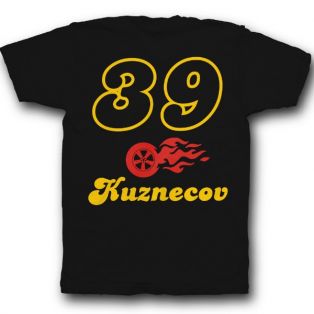 Именная футболка с шрифтом из нулевых и пламенным колесом #47